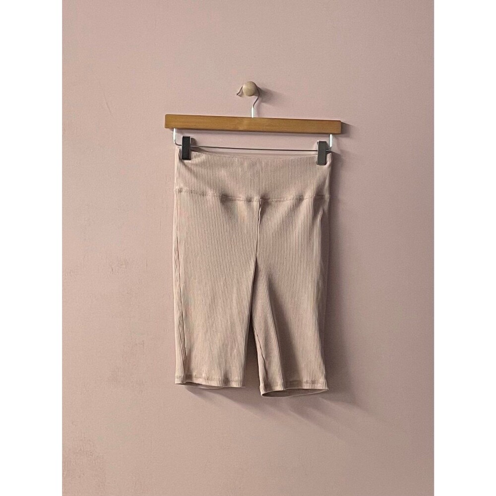 Forever 21 Nude Ribbed Biker Shorts Size M